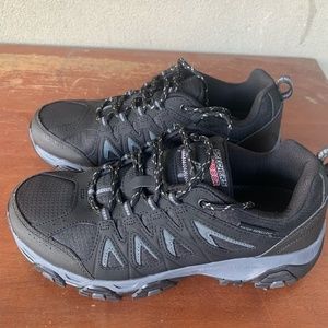 NEW Skechers Outdoor Men's Terrabite Charcoal Hiking Shoes - WIDE FIT 8.5W